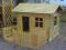 Drewniany domek z werandą dla dzieci