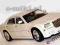 MAISTO Chrysler 300C Hemi 31120 1:18 + Gratis