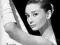 Oczarowanie Życie Audrey Hepburn [ Kurier 24H ]