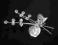 Piękna Broszka Srebrne Kwiatki z Cyrkoniami M44