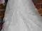 Śliczna suknia ślubna w kolorze ecru