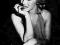 Marilyn Monroe (sitting) - plakat 61x91,5cm