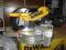 PIŁA UKOŚNICA DEWALT DW 718 + STÓŁ GRATIS KRAKÓW