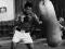 Muhammad Ali (Punchbag) - plakat 61x91,5 cm