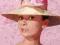 Audrey Hepburn (pink hat) - plakat 40x50 cm