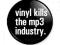 VINYL KILLS THE MP3 INDUSTRY przypinka przypinki