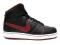 Nike BACKBOARD HI SI (GS)- r 38.5 od TopSport