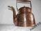 Stary miedziany czajnik
