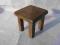 Mały dębowy stoliczek stołek taborecik kwietnik