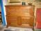 KOMODA DREWNIANA  RZEŻBIONY PRZÓD