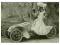 Dziewczynka chłopiec samochód z 1905 roku