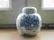 Porcelanowa tradycyjna chińska waza z pokrywką