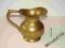 Śliczny dzbanek    - mosiężny