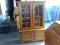 KOMODA DĘBOWA Z  WITRYNĄ