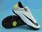 Buty NIKE MERCURIAL VICTORY II IC r. 42,5 białe