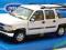 CHEVROLET SUBURBAN 2001  SKALA 1:24 WELLY
