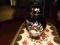 Piękny czarny wazon amfora z pawiem, orientalny