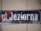 tablica  z nazwą ulicy