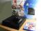 KONSOLA PLAYSTATION 4 + GWARANCJA+ PAD+ GRA