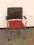 Krzesło na płozach w kolorze bordo