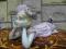 LEŻĄCA DZIEWCZYNKA KOBIETA - PORCELANA Z FRANCJI