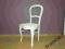 Krzesło ludwikowskie shabby chic po renowacji biel