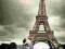 Zakochani Wieża Eiffla Paryż plakat 61x91,5 cm