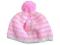 Słodka ,różowa czapka dla niej.