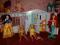 zestaw domek interaktywny dla lalek Barbie + lalki