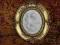 ALABASTER-OBRAZ  W ZŁOTEJ RAMIE MEDALIONplaskorzeź