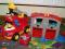 FISHER PRICE LITTLE PEOPLE DZWIEKOWA STRAŻ ZESTAW