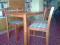 Stół kuchenny z krzesłami