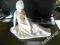 FIGURKA PORCELANOWA BIAŁA