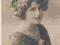 43-Stara pocztówka z kobietą-lata dwudzieste