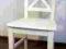 białe bielone krzesła krzesło - cottage - kolory