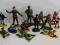 Żołnierzyki figurki żołnierze PRL - 13 szt.