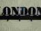 Metalowy wieszak ścienny ''London'' + GRATIS