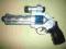 PISTOLET REWOLWER NA BATERIE LASEROWY  p26