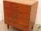 Komis Sezam Komódka cztero szufladowa. [ID: 9051]