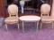 PIĘKNE KRZESŁA I STOLIK