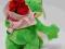 Klęcząca Żabka z różami Love ROXI - 20cm