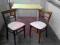 stół z krzesłami