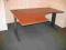 używane meble biurowe- biurko 160x120 cm mahoń
