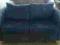 Sofa welurowa granatowa.
