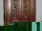 Drzwi wewnętrzne rzeźbione z drewna litego