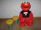 ELMO INTERAKTYWNY HASBRO BEBNY SPIEWA MOWI PORUSZA