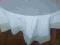 UROCZY BIAŁY,DUŻY OBRUS Z PLISĄ