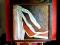 Akryl na desce w drewnianej ramie