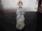 STARA PORCELANOWA FIGURKA