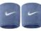 Opaska na rękę Nike frotte - błękitna